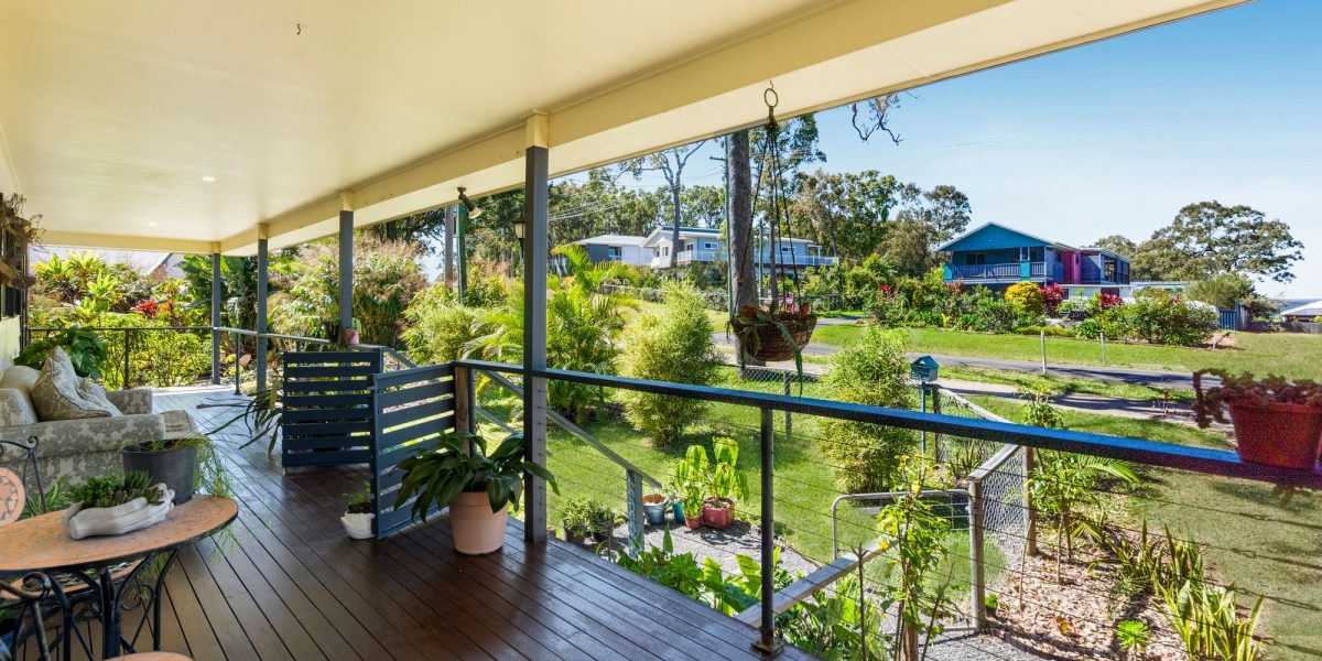 Kate St Macleay Island QLD Australia ()