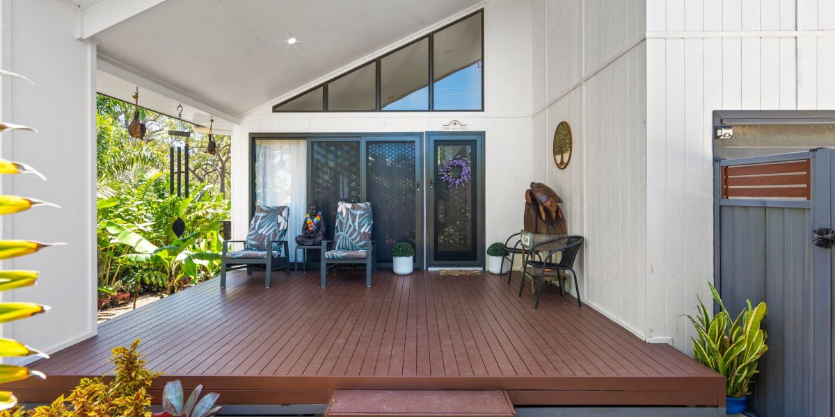 Kate St Macleay Island QLD Australia ()