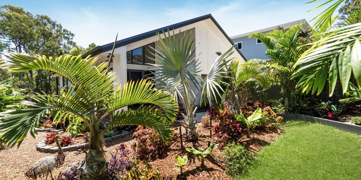 Kate St Macleay Island QLD Australia ()