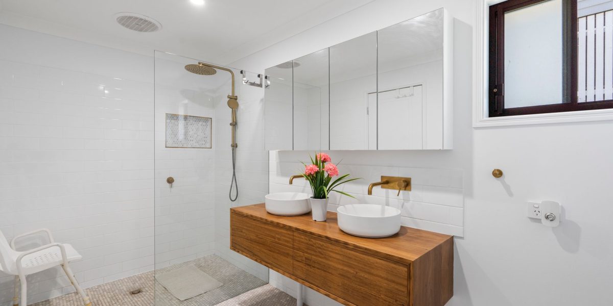 Kate St Macleay Island QLD Australia ()