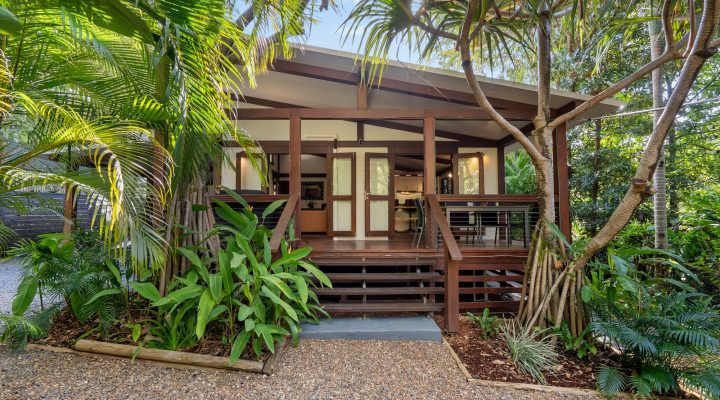 Brighton Rd Macleay Island QLD Australia ()