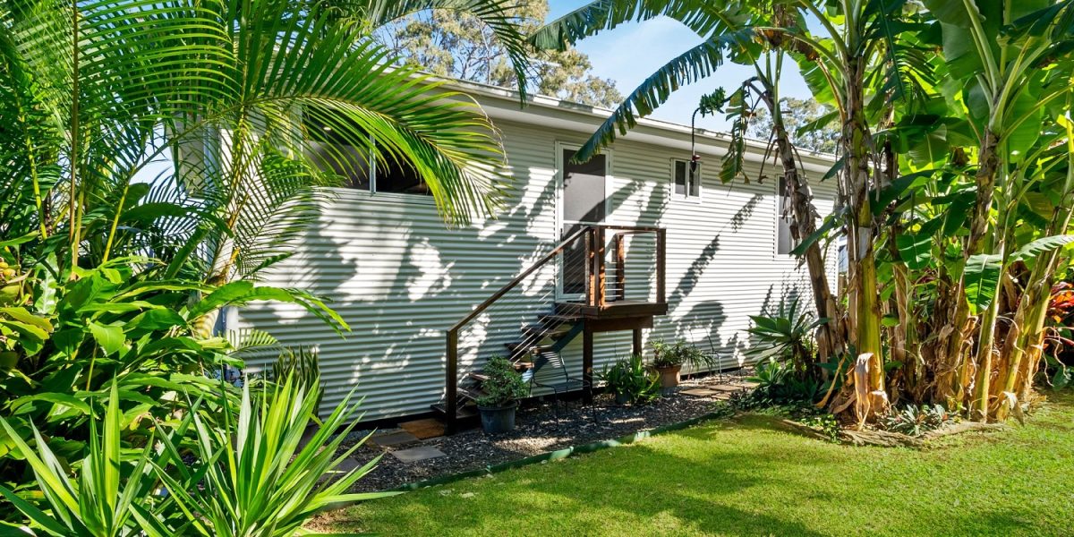 Tina Ave Lamb Island QLD Australia ()copy