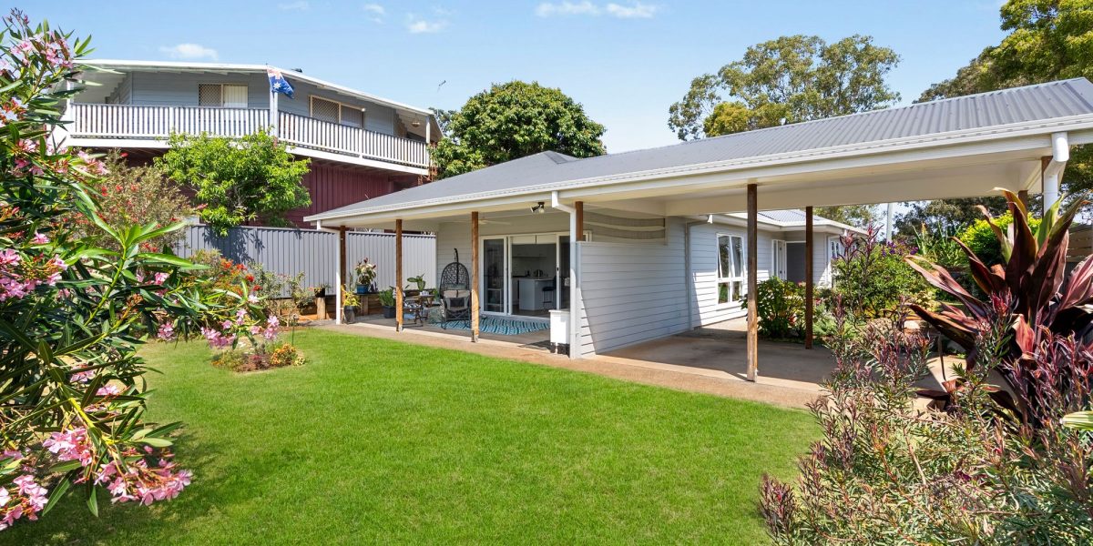 Cooee Cres Macleay Island QLD Australia ()
