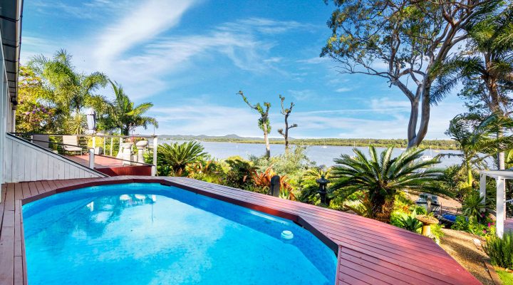 Tina Ave Lamb Island QLD Australia ()