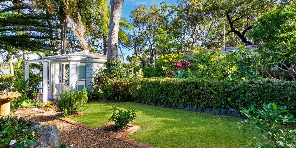 Tina Ave Lamb Island QLD Australia ()