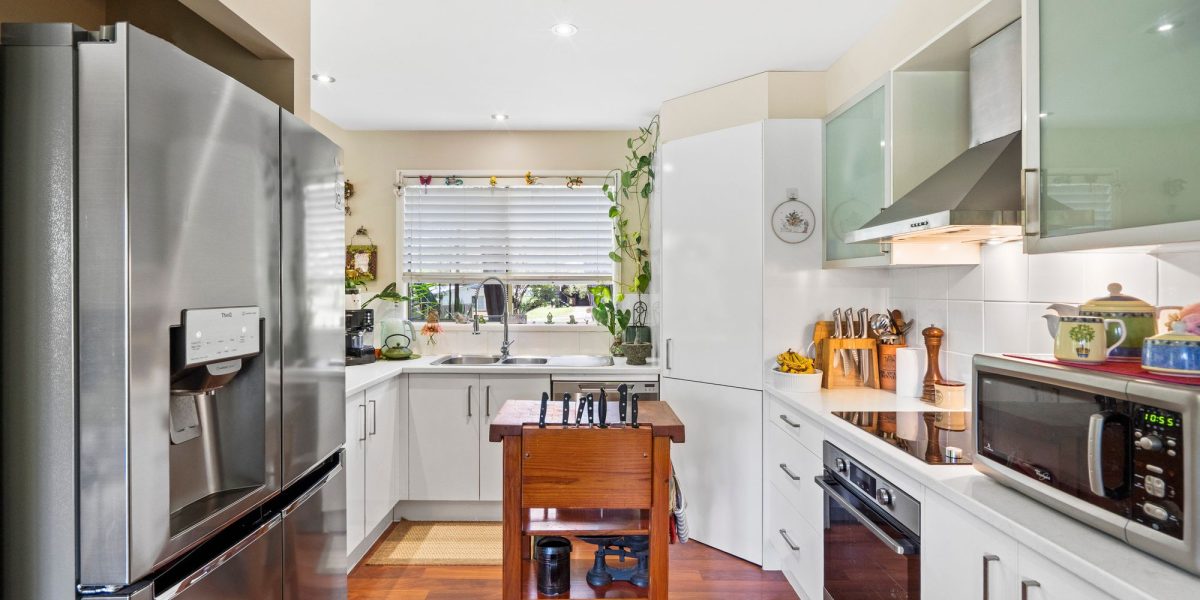 Lau St Russell Island QLD Australia ()