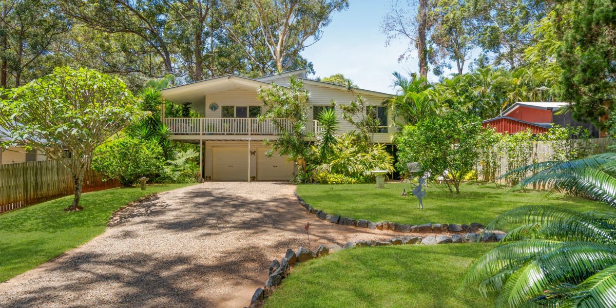 Lau St Russell Island QLD Australia ()