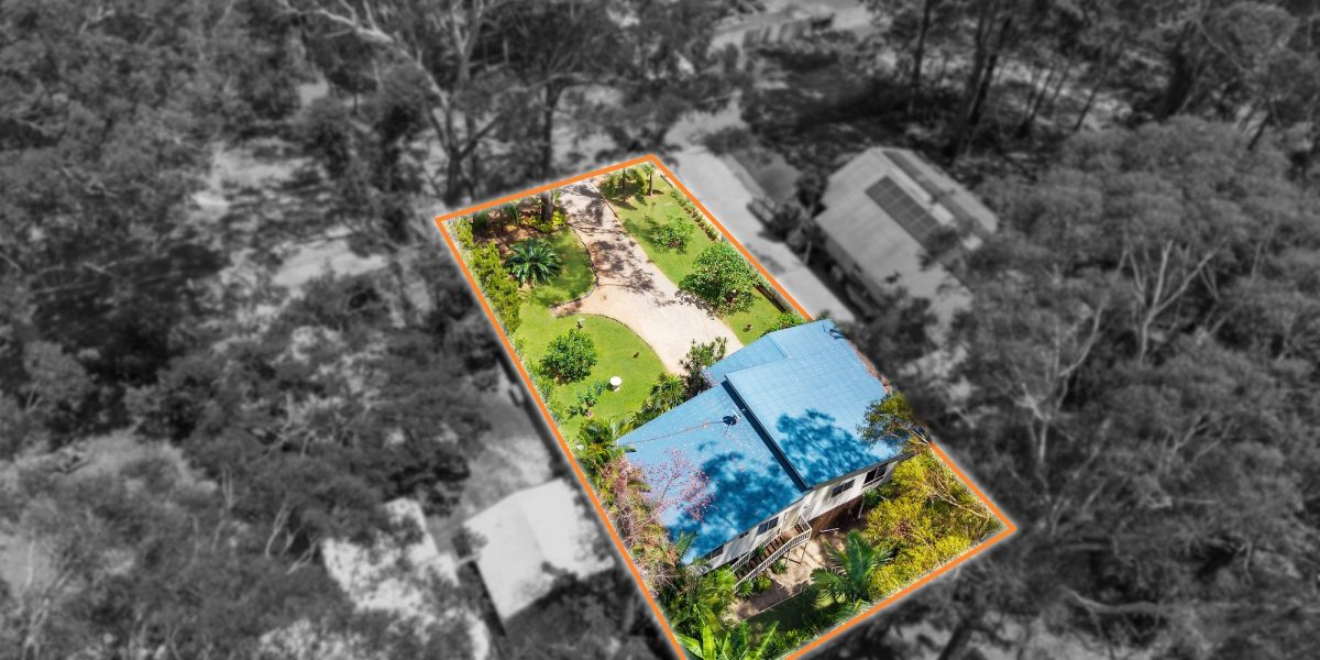 Lau St Russell Island QLD Australia ()