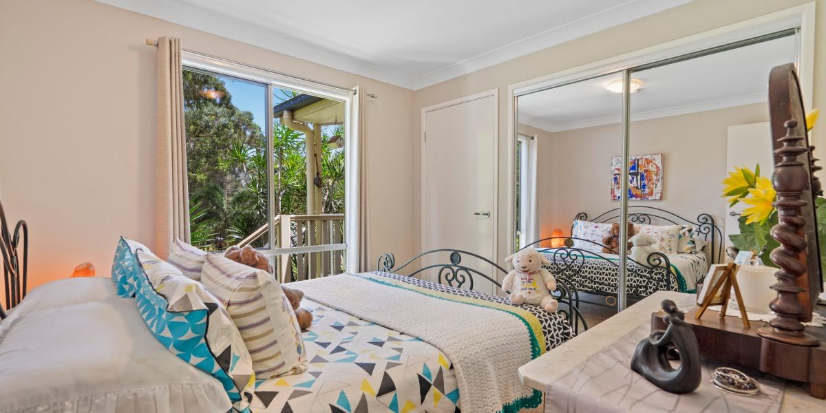 Lau St Russell Island QLD Australia ()