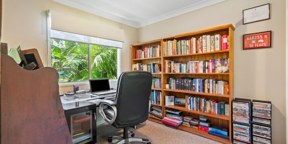 Lau St Russell Island QLD Australia ()