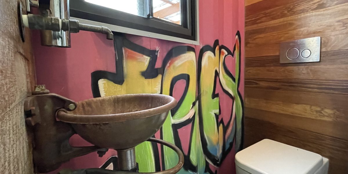 toilet